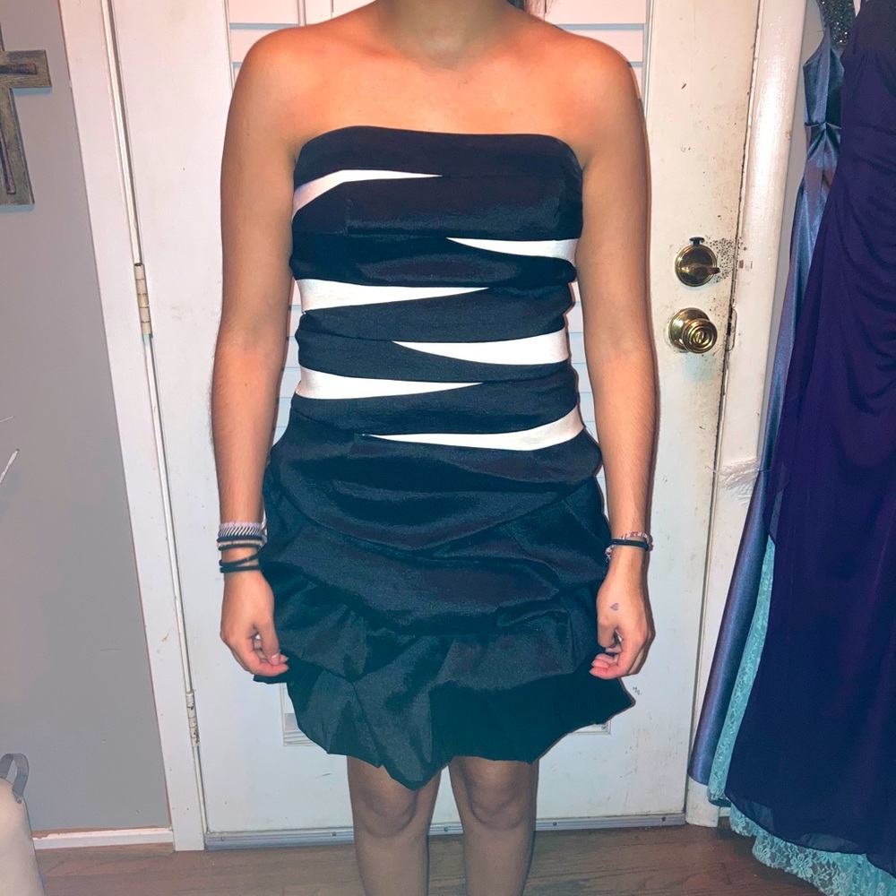 Used middle school dance dress